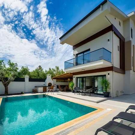 Вилла Casa Oliva 1 With Sauna Pool Patio & Bbq *