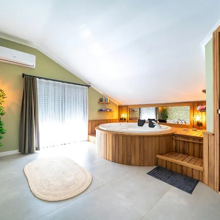 Casa Oliva 1 With Sauna Pool Patio & Bbq * 페티예